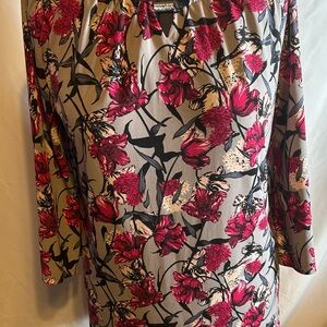 Cream and White Relaxed Blouse with Long Sleeves